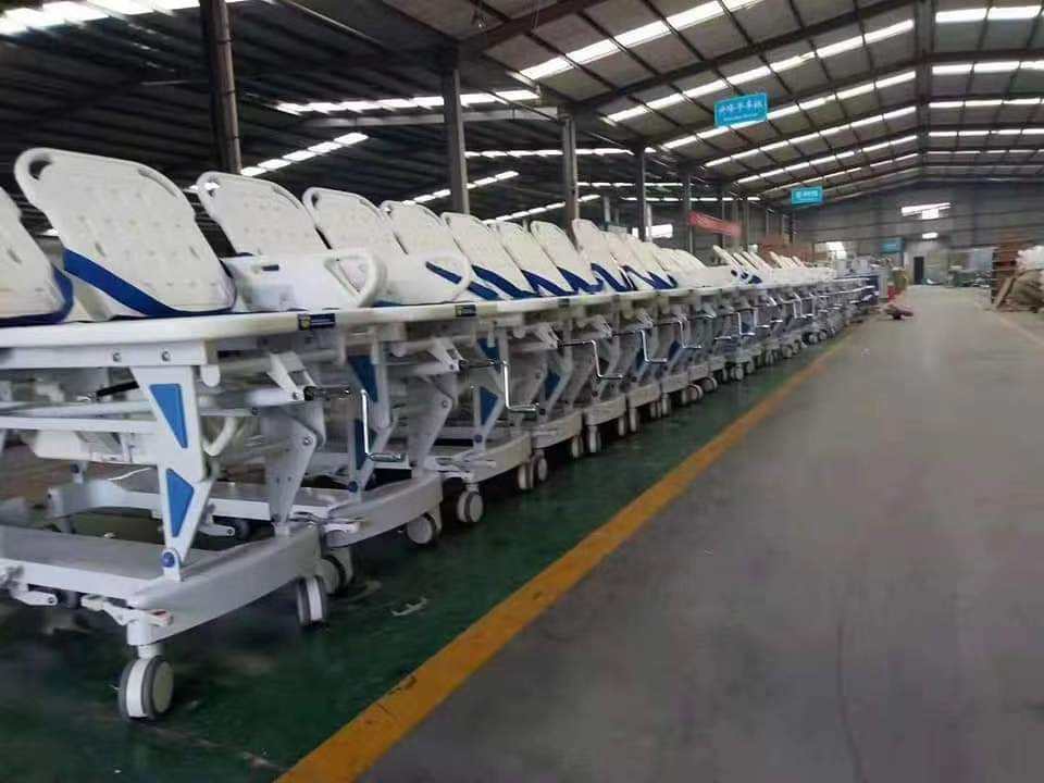 Hospital Emergência Primeiros socorros UTI UTI Luxuoso veículo liso Paciente Equipamento de transferência de compasso Ambulância Cama para quarto de pacientes