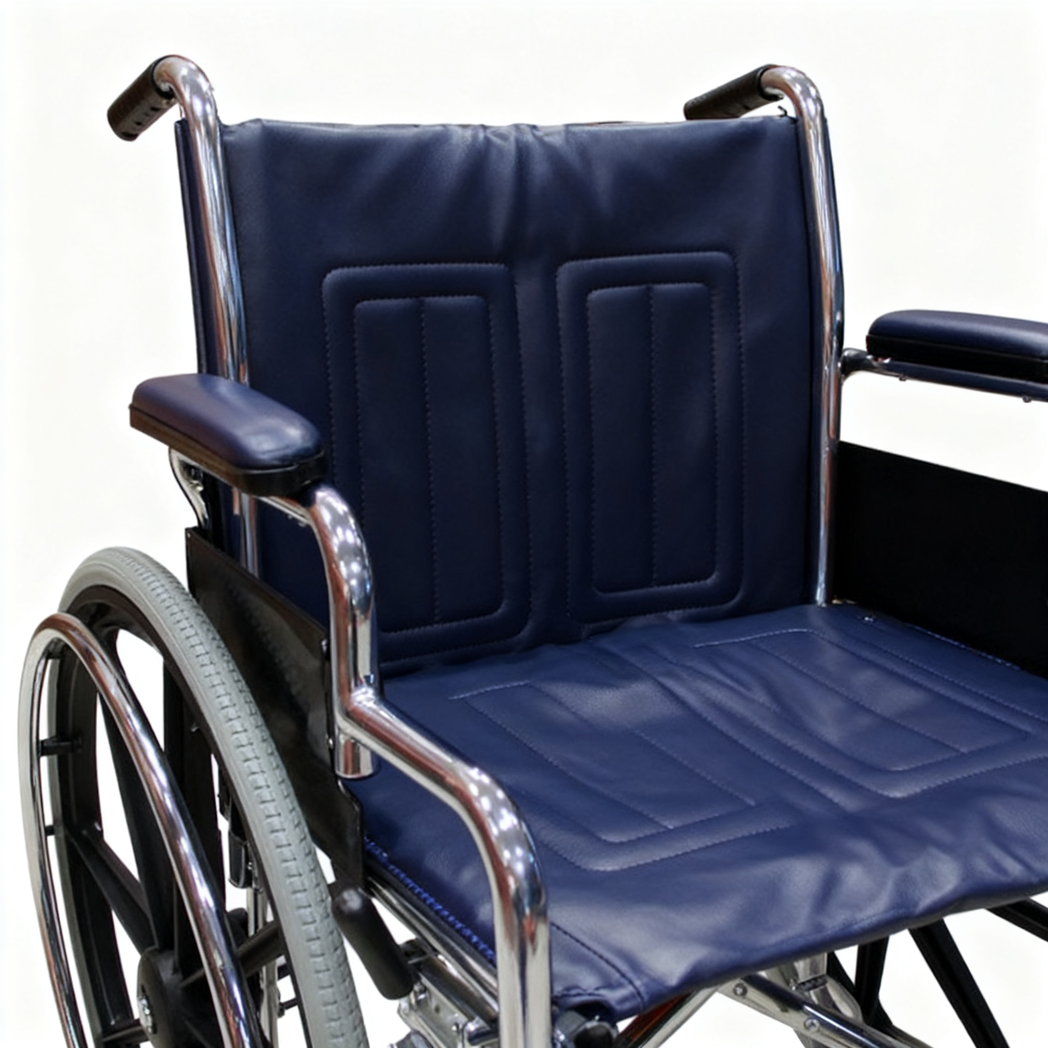 Cadeira de rodas bariátrica cromada BME4618 - mobilidade para serviços pesados ​​de 400 libras